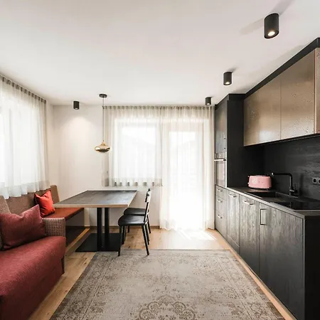 Haus Tirol Hotel