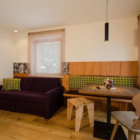 Haus Tirol Hotel Laion